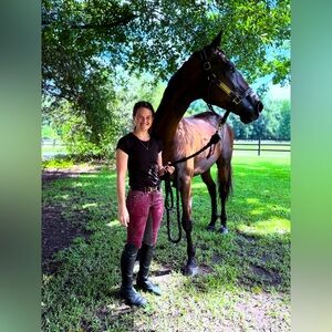 Meet your Posher, Jessica